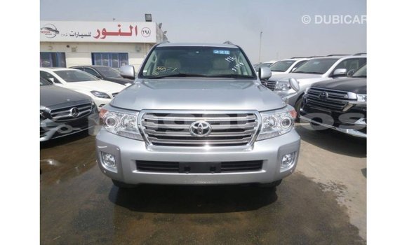 Buy Import Toyota Land Cruiser Other Car in Import - Dubai in Enga Buy Import Toyota Land Cruiser Other Car in Import - Dubai in Enga