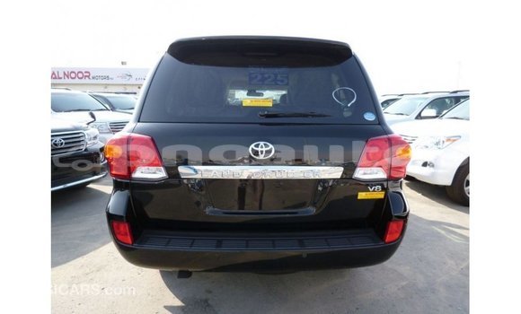 Buy Import Toyota Land Cruiser Black Car in Import - Dubai in Enga Buy Import Toyota Land Cruiser Black Car in Import - Dubai in Enga