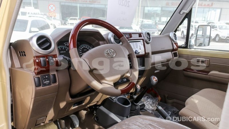 Big with watermark toyota land cruiser enga import dubai 5108