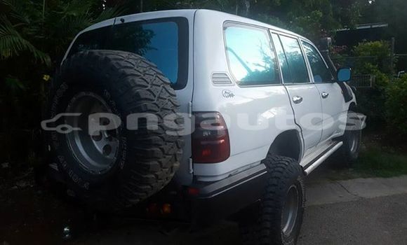 Buy Used Toyota Land Cruiser Other Car in Kokoda in Oro Buy Used Toyota Land Cruiser Other Car in Kokoda in Oro