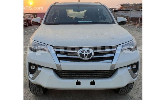 Buy Import Toyota Fortuner White Car in Import - Dubai in Enga Buy Import Toyota Fortuner White Car in Import - Dubai in Enga