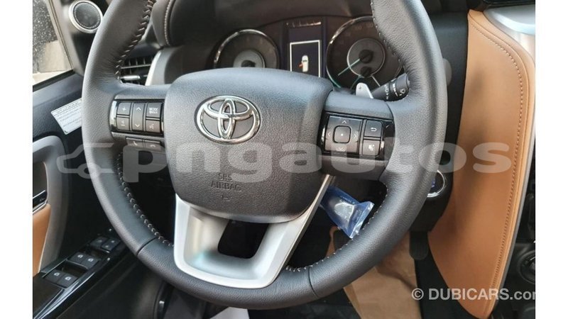 Big with watermark toyota fortuner enga import dubai 5113