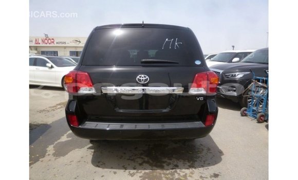 Buy Import Toyota Land Cruiser Black Car in Import - Dubai in Enga Buy Import Toyota Land Cruiser Black Car in Import - Dubai in Enga