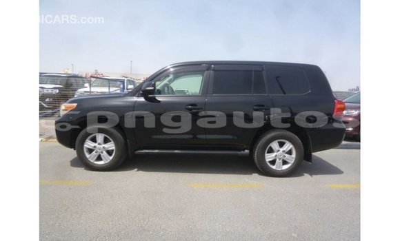 Buy Import Toyota Land Cruiser Black Car in Import - Dubai in Enga Buy Import Toyota Land Cruiser Black Car in Import - Dubai in Enga