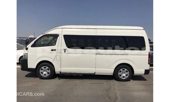 Buy Import Toyota Hiace White Car in Import - Dubai in Enga Buy Import Toyota Hiace White Car in Import - Dubai in Enga