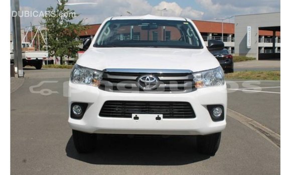 Buy Import Toyota Hilux White Car in Import - Dubai in Enga Buy Import Toyota Hilux White Car in Import - Dubai in Enga