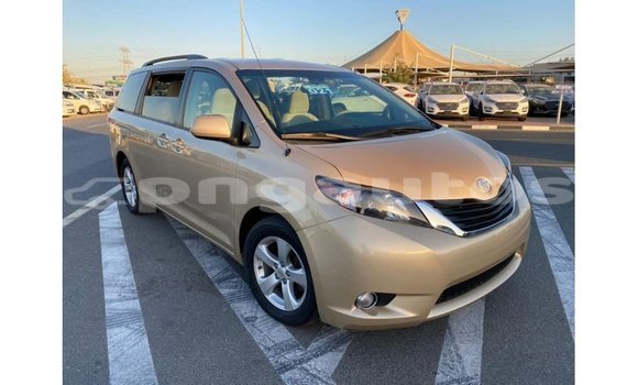 Buy Import Toyota Sienna Other Car in Import - Dubai in Enga Buy Import Toyota Sienna Other Car in Import - Dubai in Enga