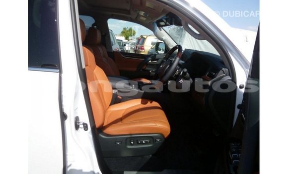 Buy Import Lexus LX White Car in Import - Dubai in Enga Buy Import Lexus LX White Car in Import - Dubai in Enga