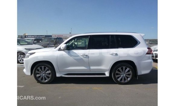 Buy Import Lexus LX White Car in Import - Dubai in Enga Buy Import Lexus LX White Car in Import - Dubai in Enga