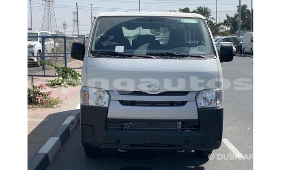 Buy Import Toyota Hiace White Car in Import - Dubai in Enga Buy Import Toyota Hiace White Car in Import - Dubai in Enga