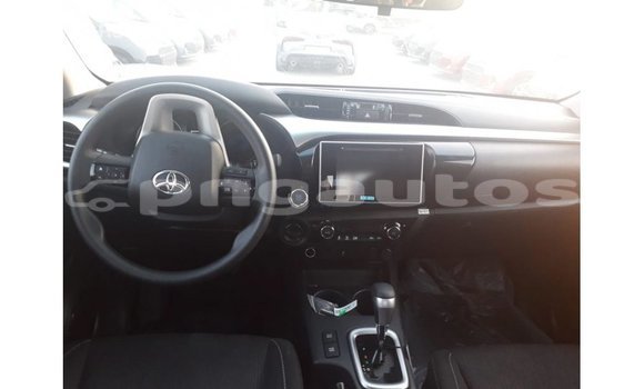 Buy Import Toyota Hilux Other Car in Import - Dubai in Enga Buy Import Toyota Hilux Other Car in Import - Dubai in Enga