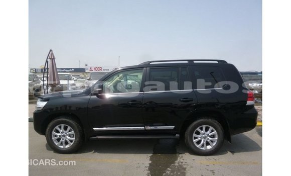 Buy Import Toyota Land Cruiser Black Car in Import - Dubai in Enga Buy Import Toyota Land Cruiser Black Car in Import - Dubai in Enga