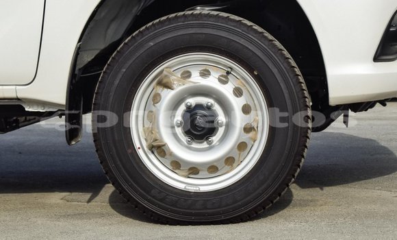 Buy Import Toyota Hilux White Car in Import - Dubai in Enga Buy Import Toyota Hilux White Car in Import - Dubai in Enga