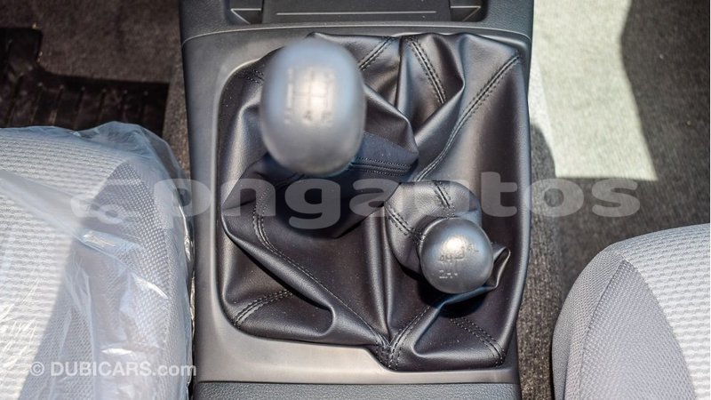 Big with watermark mitsubishi l200 enga import dubai 5157