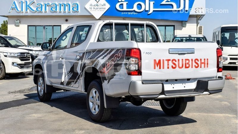Big with watermark mitsubishi l200 enga import dubai 5157