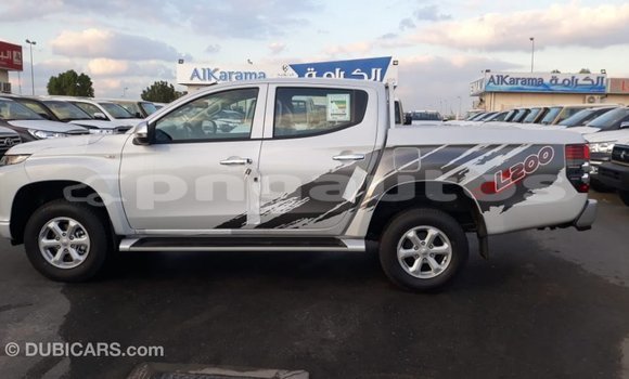 Buy Import Mitsubishi L200 White Car in Import - Dubai in Enga Buy Import Mitsubishi L200 White Car in Import - Dubai in Enga