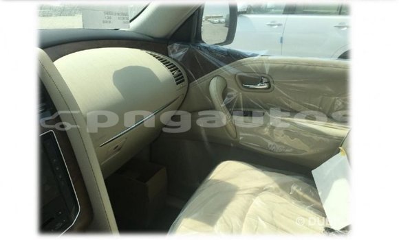 Buy Import Nissan Patrol White Car in Import - Dubai in Enga Buy Import Nissan Patrol White Car in Import - Dubai in Enga