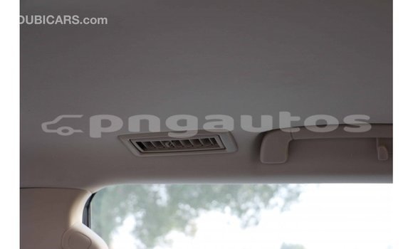 Buy Import Toyota Land Cruiser White Car in Import - Dubai in Enga Buy Import Toyota Land Cruiser White Car in Import - Dubai in Enga