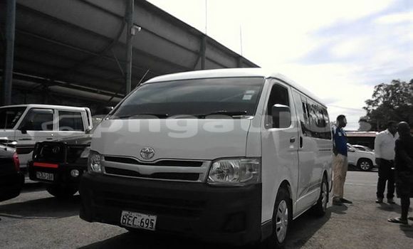 Acheter Occasion Voiture Toyota Hiace Autre à Monara, Madang Acheter Occasion Voiture Toyota Hiace Autre à Monara, Madang