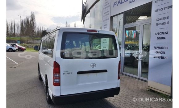 Buy Import Toyota Hiace White Car in Import - Dubai in Enga Buy Import Toyota Hiace White Car in Import - Dubai in Enga
