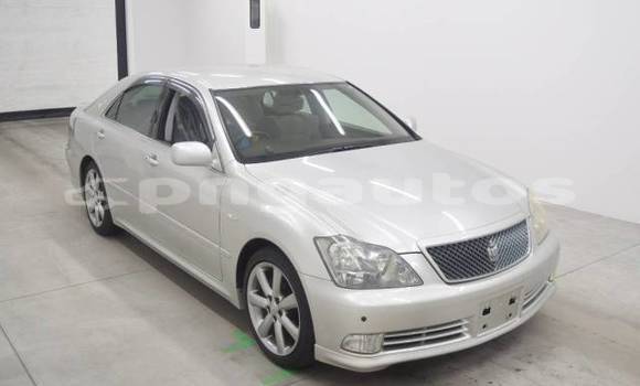 Buy Used Toyota Crown Other Car in Bulolo in Morobe Buy Used Toyota Crown Other Car in Bulolo in Morobe