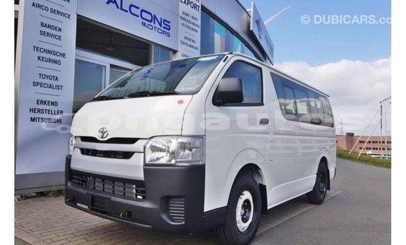 Buy Import Toyota Hiace White Car in Import - Dubai in Enga Buy Import Toyota Hiace White Car in Import - Dubai in Enga