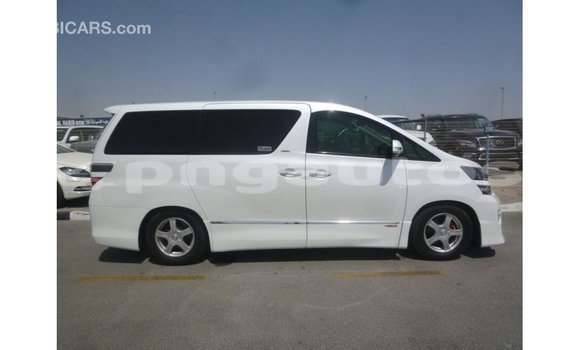 Buy Import Toyota Vellfire White Car in Import - Dubai in Enga Buy Import Toyota Vellfire White Car in Import - Dubai in Enga