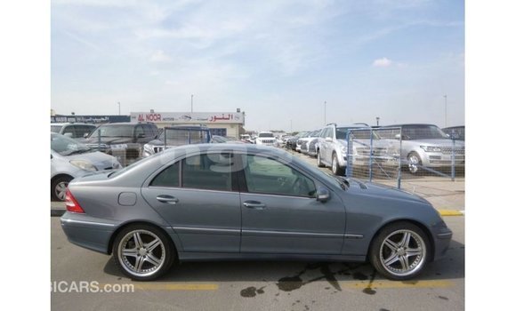 Buy Import Mercedes-Benz 190 Blue Car in Import - Dubai in Enga Buy Import Mercedes-Benz 190 Blue Car in Import - Dubai in Enga