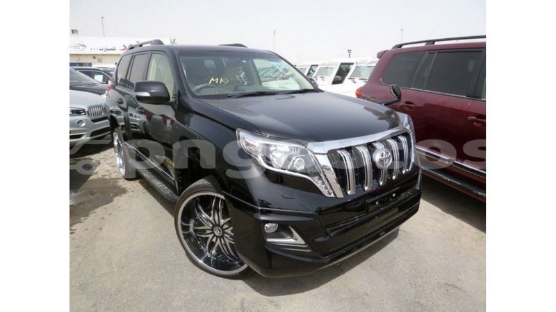 Big with watermark toyota prado enga import dubai 5178