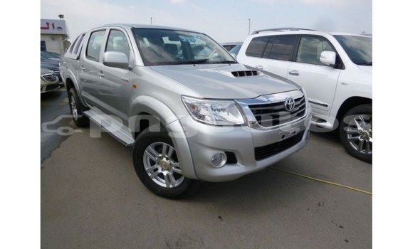 Buy Import Toyota Hilux Other Car in Import - Dubai in Enga Buy Import Toyota Hilux Other Car in Import - Dubai in Enga