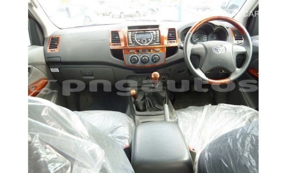 Buy Import Toyota Hilux Other Car in Import - Dubai in Enga Buy Import Toyota Hilux Other Car in Import - Dubai in Enga