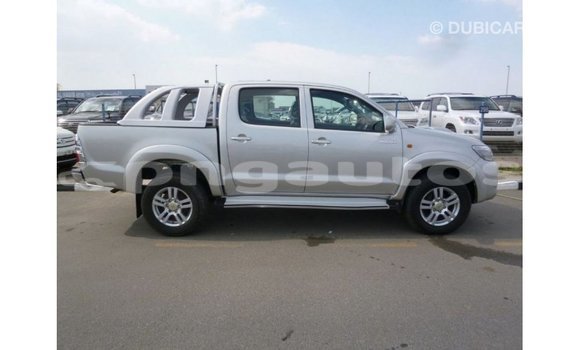 Buy Import Toyota Hilux Other Car in Import - Dubai in Enga Buy Import Toyota Hilux Other Car in Import - Dubai in Enga