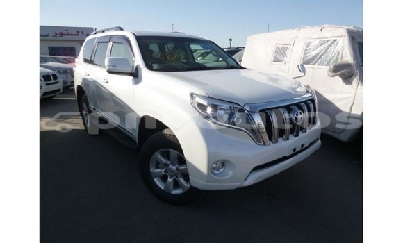 Buy Import Toyota Prado White Car in Import - Dubai in Enga Buy Import Toyota Prado White Car in Import - Dubai in Enga