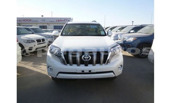 Buy Import Toyota Prado White Car in Import - Dubai in Enga Buy Import Toyota Prado White Car in Import - Dubai in Enga