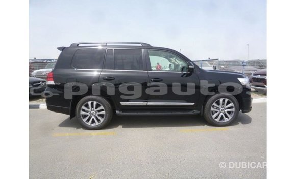 Buy Import Toyota Land Cruiser Black Car in Import - Dubai in Enga Buy Import Toyota Land Cruiser Black Car in Import - Dubai in Enga