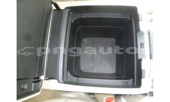 Buy Import Toyota Land Cruiser Black Car in Import - Dubai in Enga Buy Import Toyota Land Cruiser Black Car in Import - Dubai in Enga