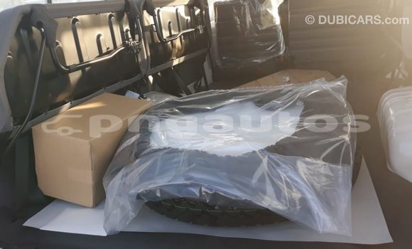 Buy Import Toyota Land Cruiser White Car in Import - Dubai in Enga Buy Import Toyota Land Cruiser White Car in Import - Dubai in Enga