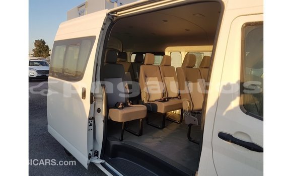 Buy Import Toyota Hiace White Car in Import - Dubai in Enga Buy Import Toyota Hiace White Car in Import - Dubai in Enga