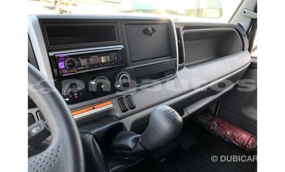 Buy Import Mitsubishi L400 White Truck in Import - Dubai in Enga Buy Import Mitsubishi L400 White Truck in Import - Dubai in Enga