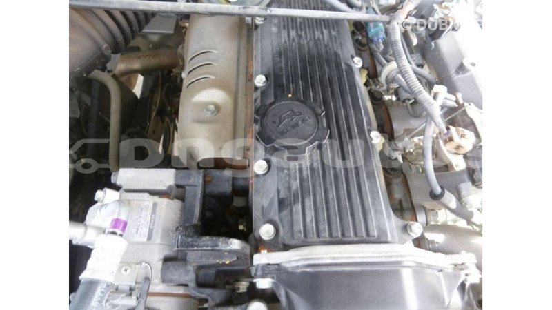 Big with watermark toyota land cruiser enga import dubai 5205