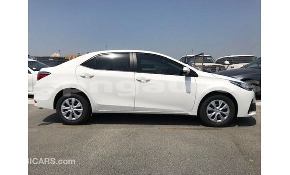 Buy Import Toyota Corolla White Car in Import - Dubai in Enga Buy Import Toyota Corolla White Car in Import - Dubai in Enga