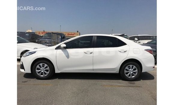 Buy Import Toyota Corolla White Car in Import - Dubai in Enga Buy Import Toyota Corolla White Car in Import - Dubai in Enga