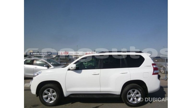 Big with watermark toyota prado enga import dubai 5219