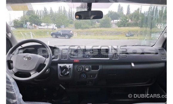 Buy Import Toyota Hiace White Car in Import - Dubai in Enga Buy Import Toyota Hiace White Car in Import - Dubai in Enga