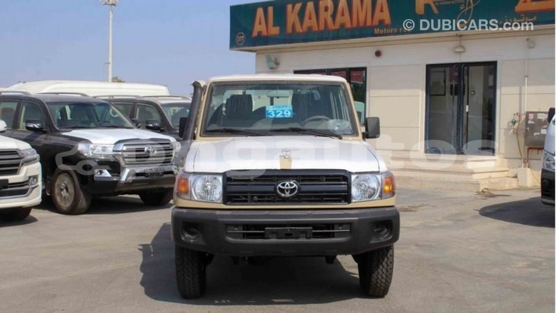 Big with watermark toyota land cruiser enga import dubai 5226
