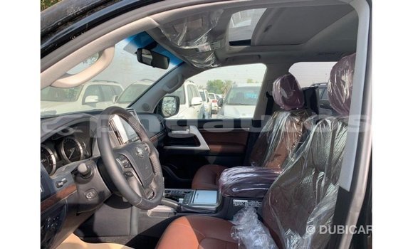 Buy Import Toyota Land Cruiser Black Car in Import - Dubai in Enga Buy Import Toyota Land Cruiser Black Car in Import - Dubai in Enga