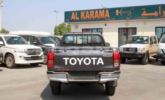 Buy Import Toyota Hilux Other Car in Import - Dubai in Enga Buy Import Toyota Hilux Other Car in Import - Dubai in Enga