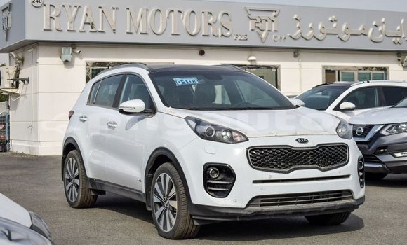 Buy Import Kia Sportage White Car in Import - Dubai in Enga Buy Import Kia Sportage White Car in Import - Dubai in Enga