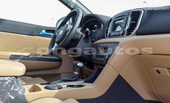 Buy Import Kia Sportage White Car in Import - Dubai in Enga Buy Import Kia Sportage White Car in Import - Dubai in Enga