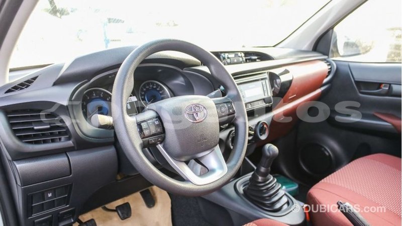 Big with watermark toyota hilux enga import dubai 5233